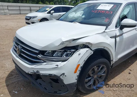 2022 Volkswagen Tiguan 2.0T Se z USA, uszkodzony, nr VIN 3VV3B7AX3NM134809